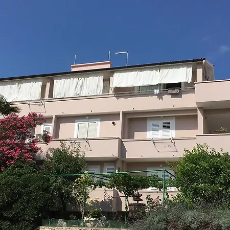 Zorica 3* Rab Town