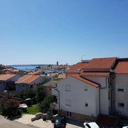 Apartmani Zorica 3*